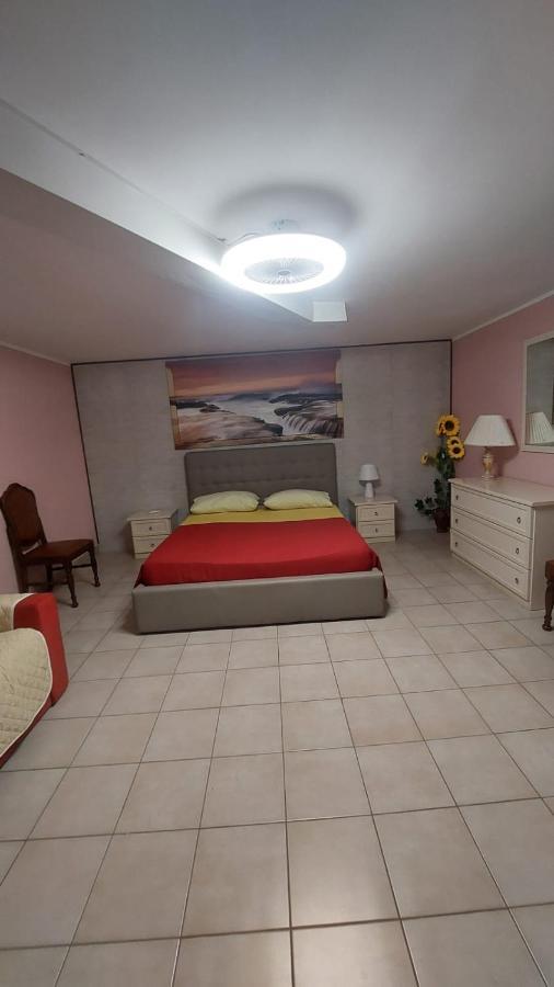 B&B Caravaggio San Donaci Exterior foto