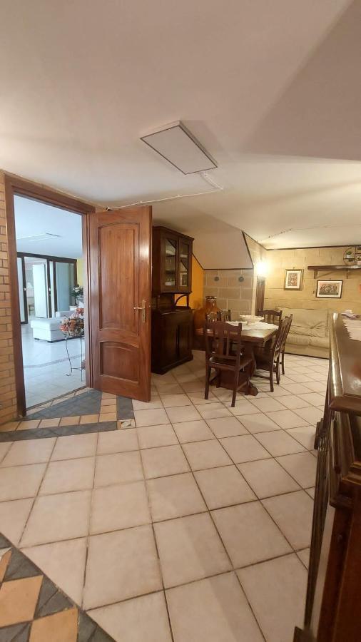 B&B Caravaggio San Donaci Exterior foto